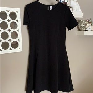 Black short sleeve dress H&M size 10